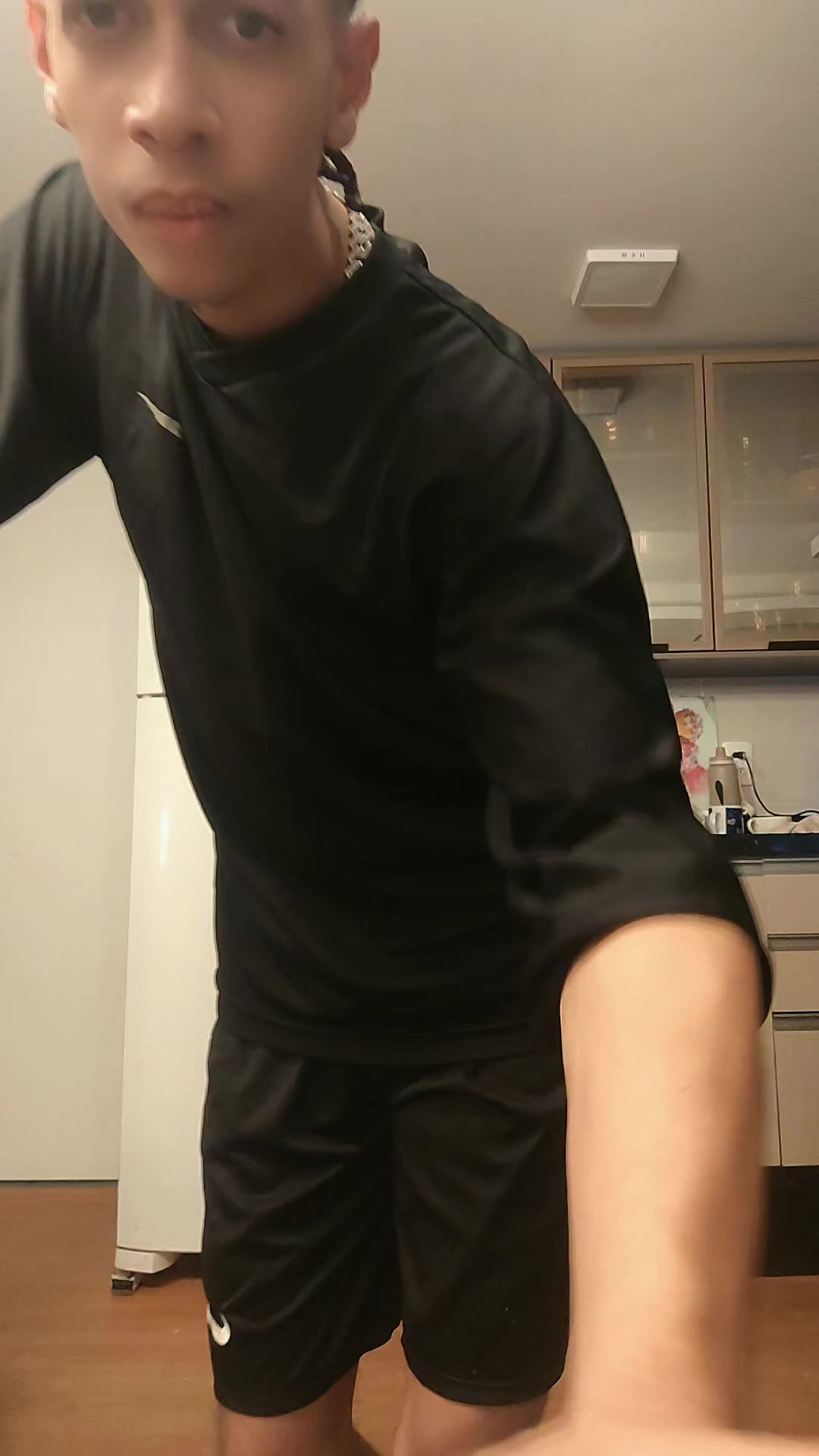 @Dhuzin__