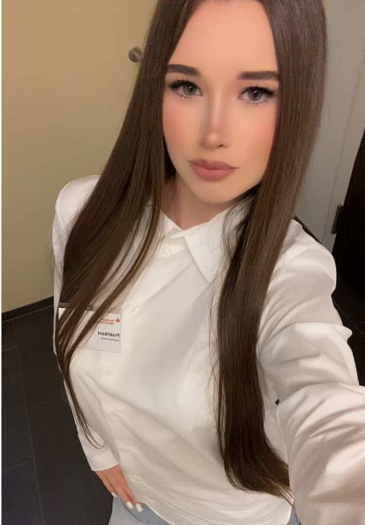 @аник
