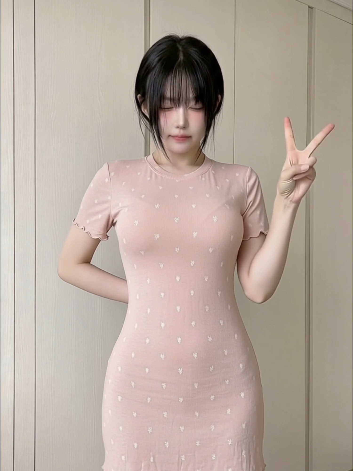 @유니