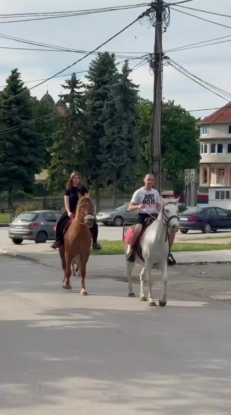 @Lazar🇷🇸