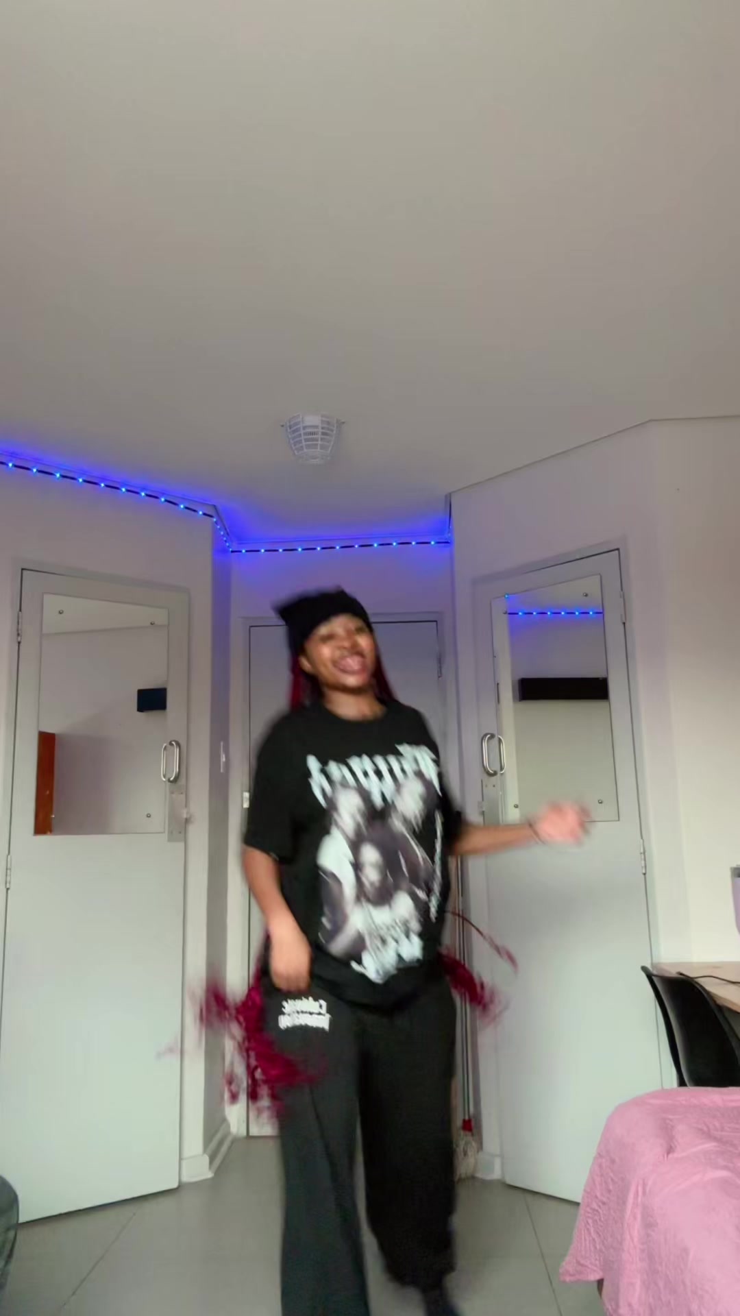 @uMalumekazi👩🏼&zwj;❤️&zwj;💋&zwj;👩🏽