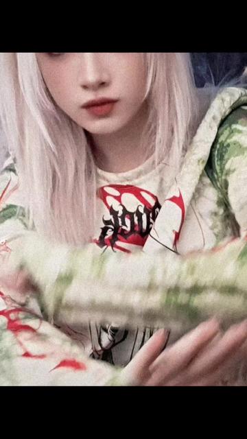 @♥️✨Nellie Myr✨♥️