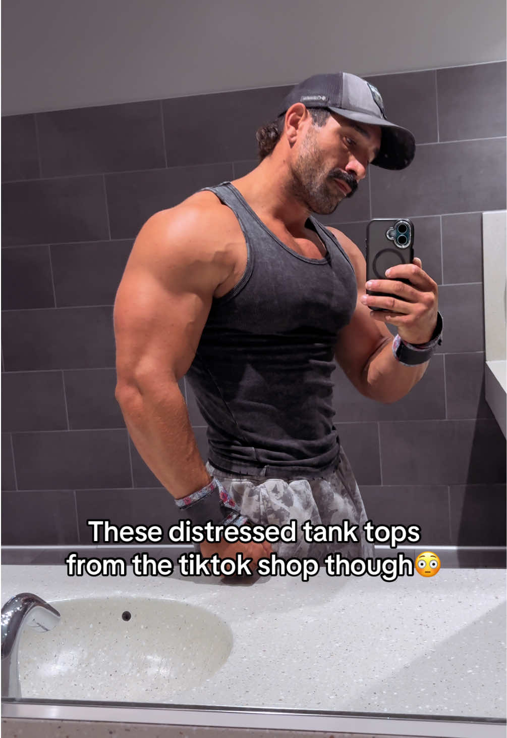 @uncj0e