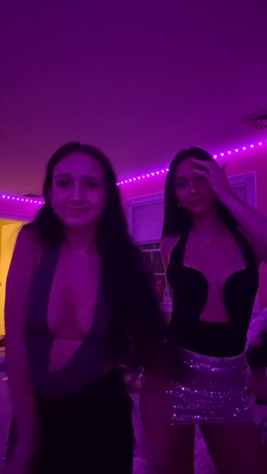 @cutehotamazinggirl