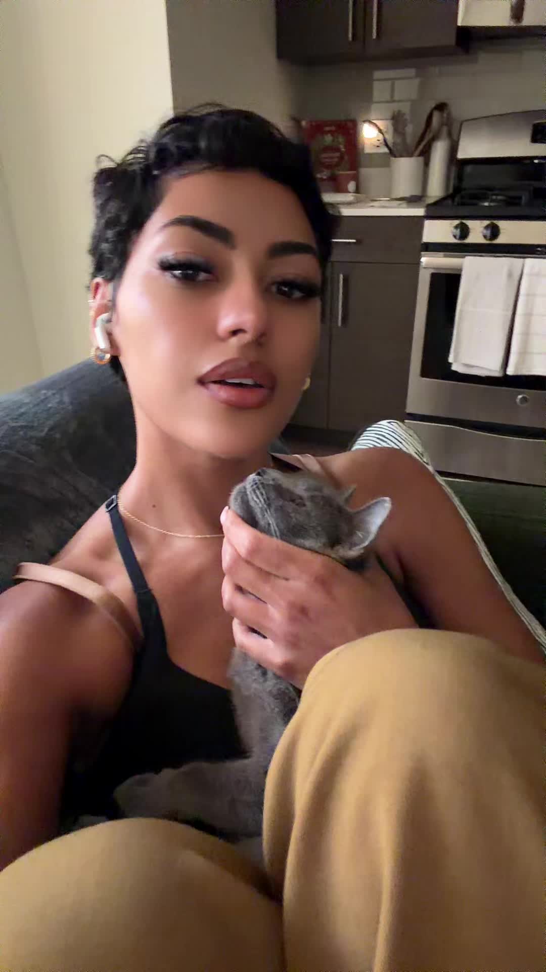 @Misspixie🪄