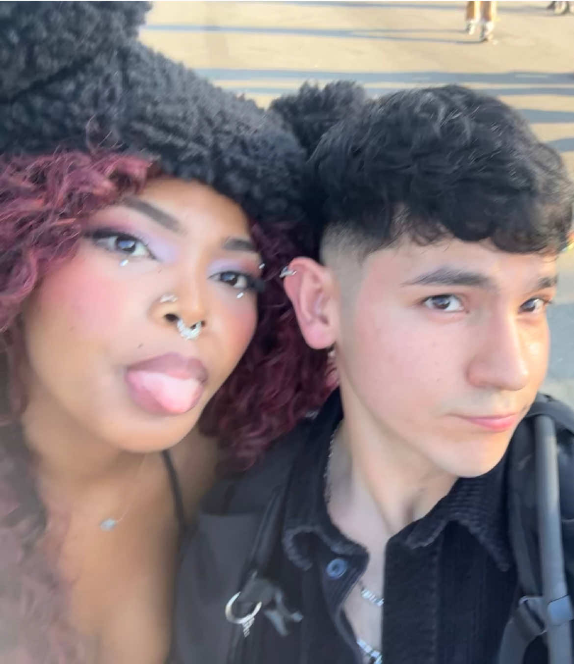 @loveronnie