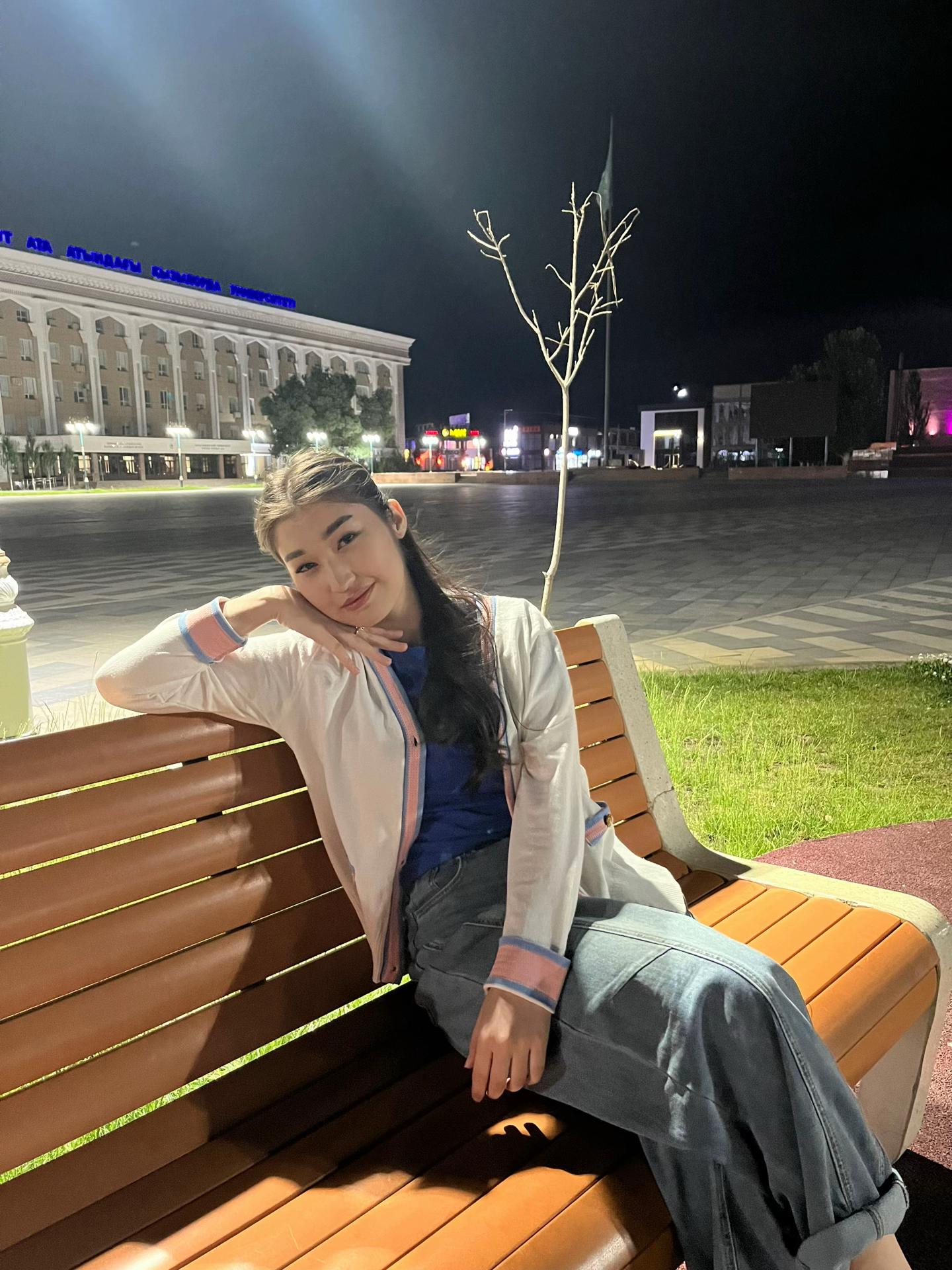 @Araylym🤍