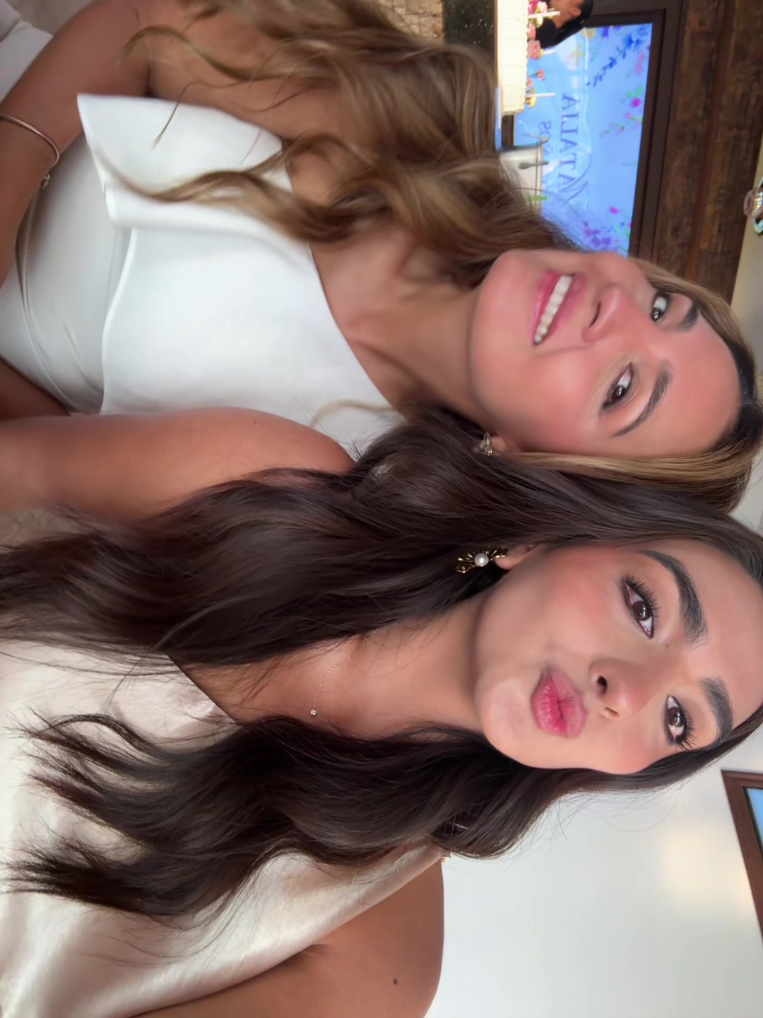 @valemendezz