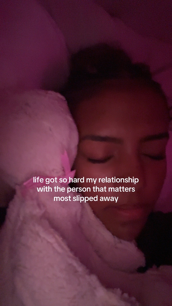 @watchmejanaenae_