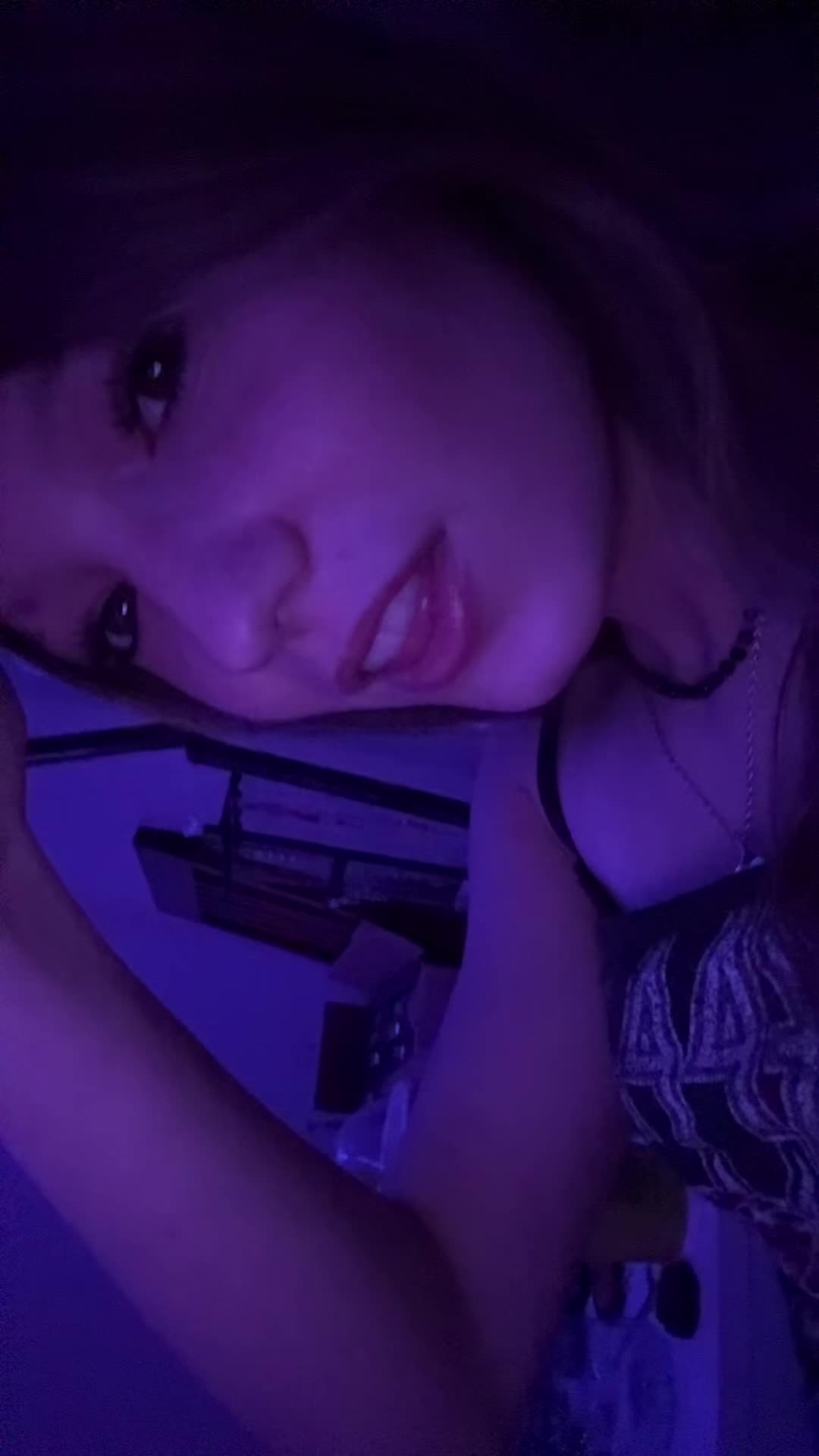 @its_ella__here 🦒