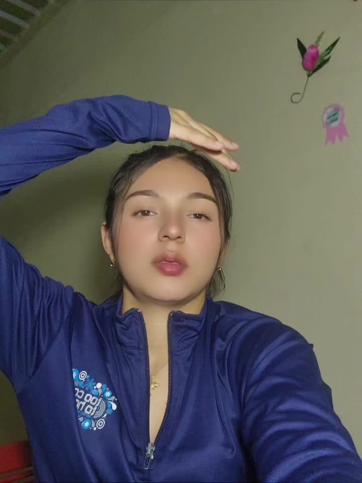 @Gl&aelig;🐝&sup1;💗🦕
