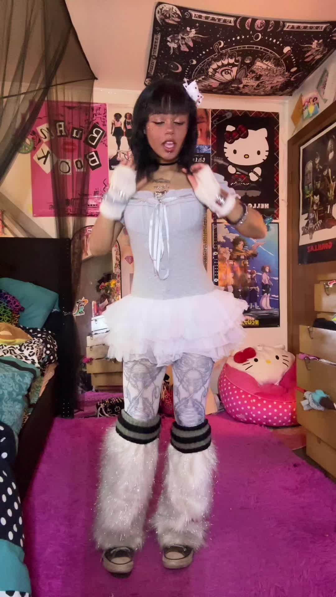 @ℭ𝔩𝔞𝔦𝔯𝔢✮⋆˙𝄞⋆˚꩜｡