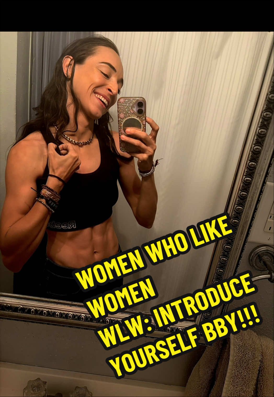 @lesbianflexx | WLW Community