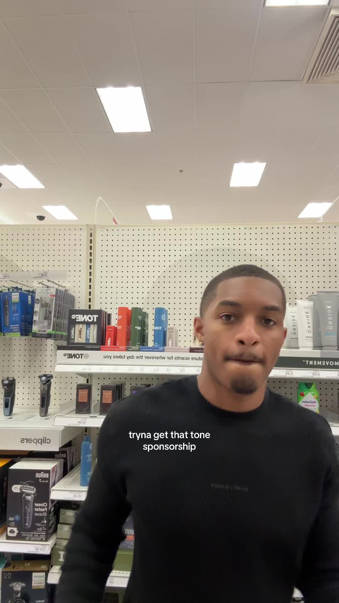 @Avii.