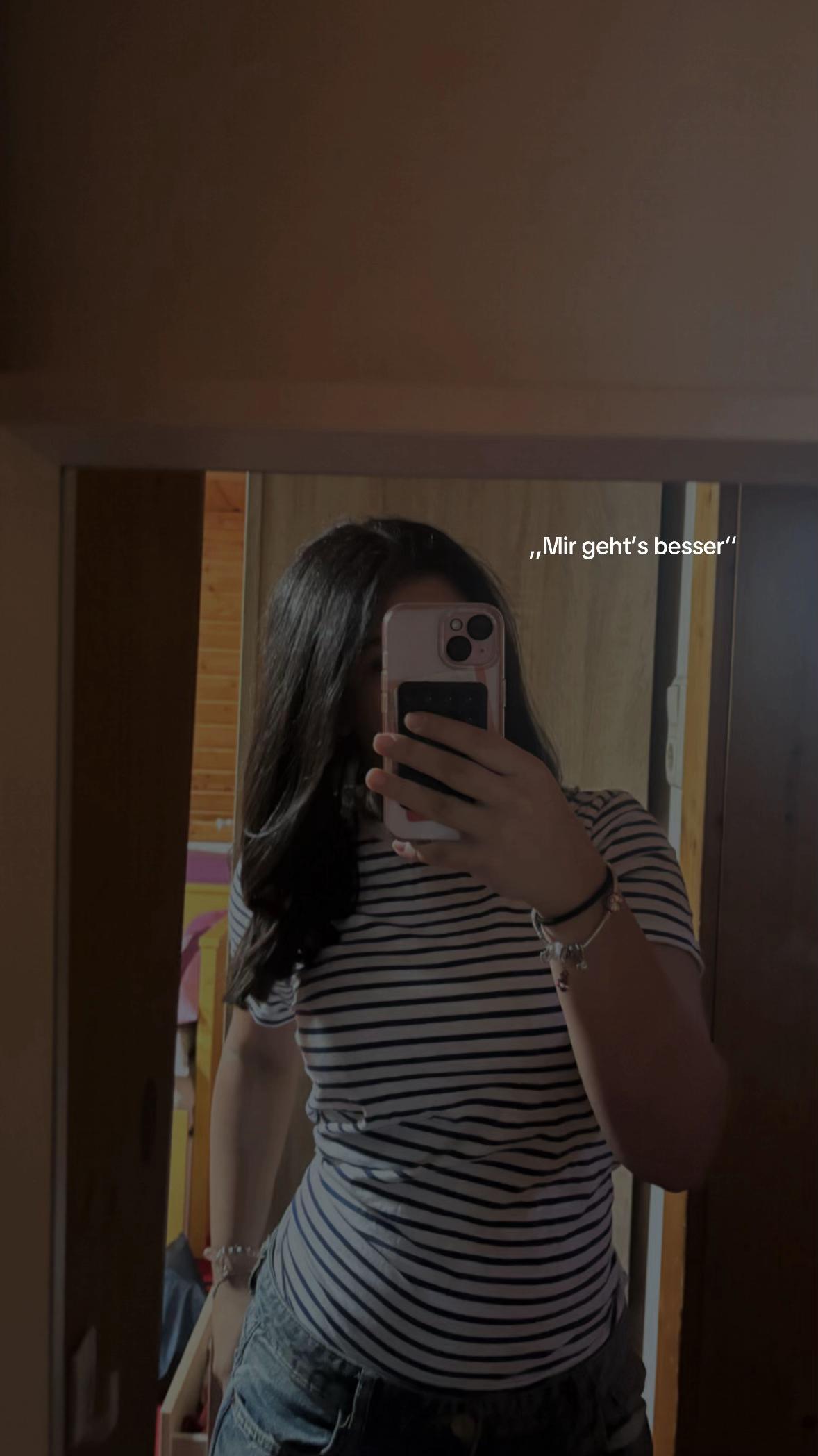 @↻