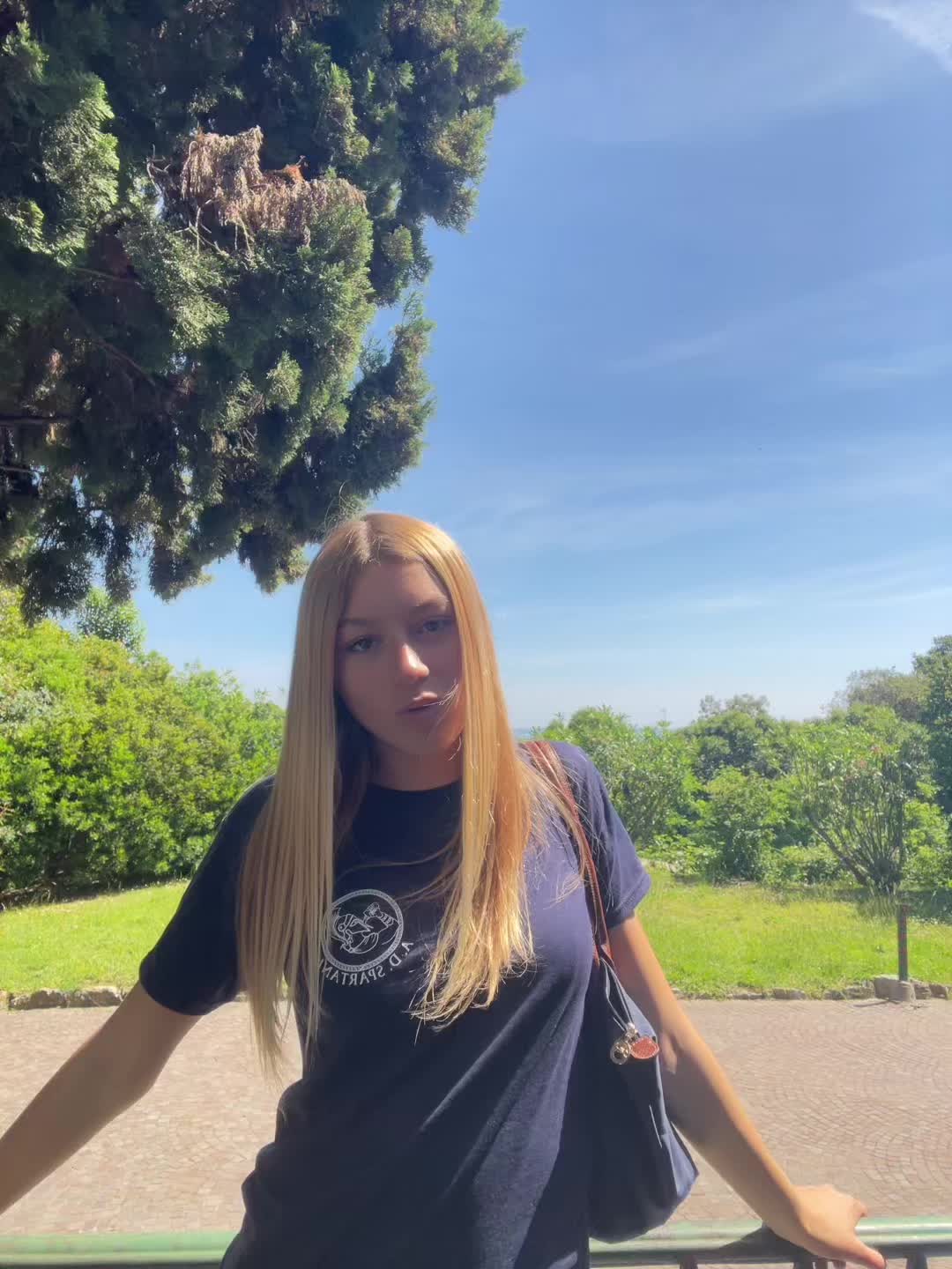 @𝓝🌟