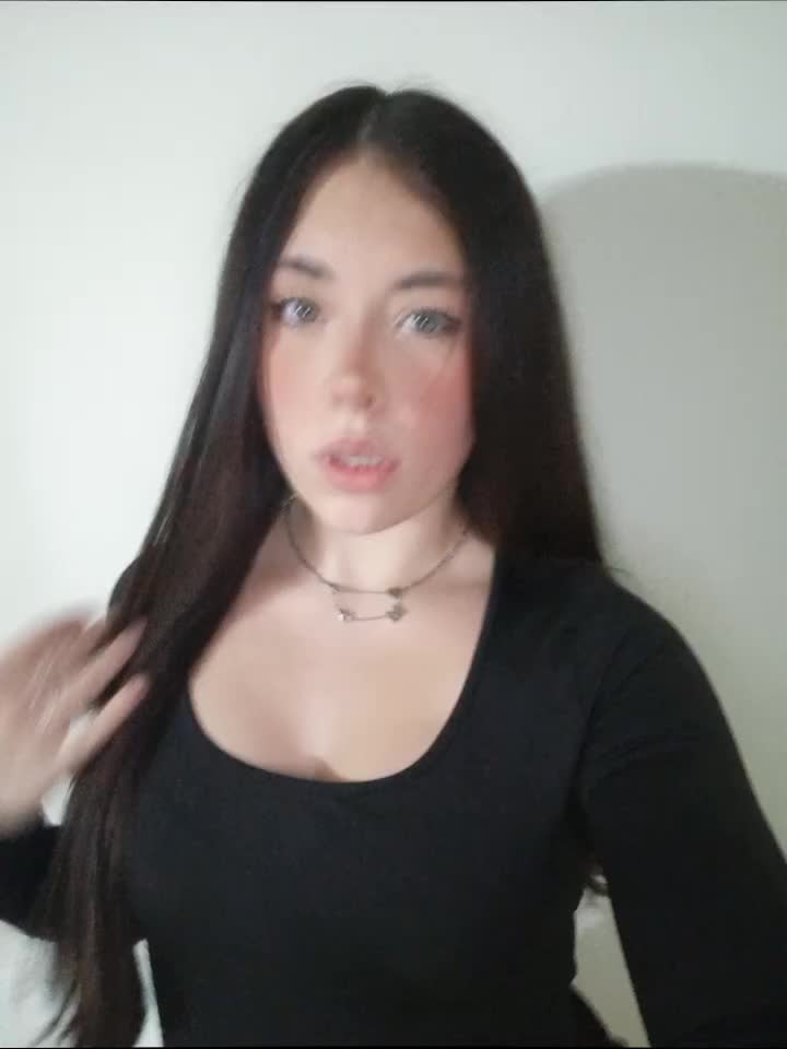 @naiunicole