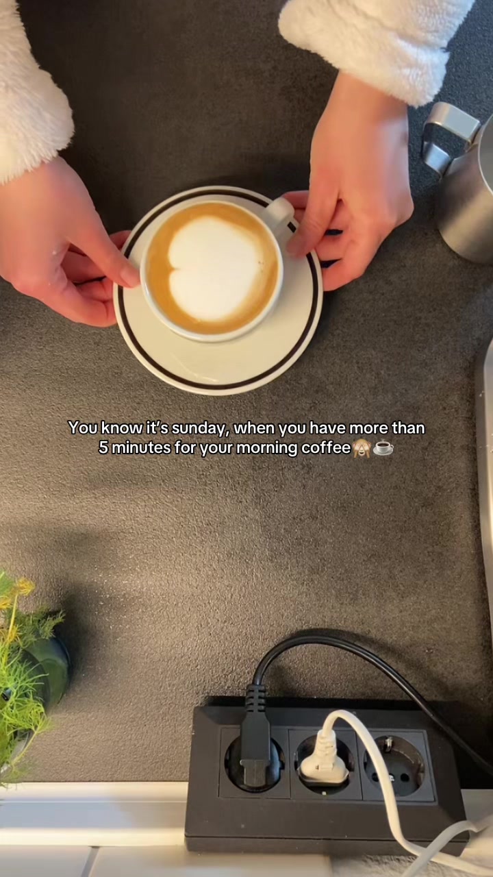 @Little White Cup☕️🤍