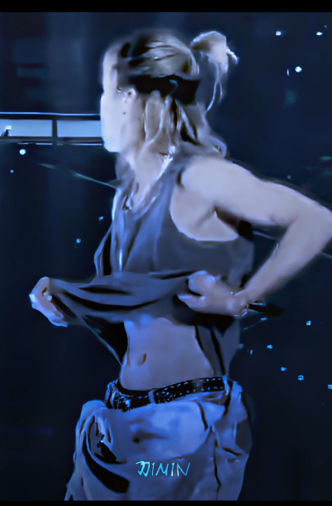 @jj1m1n⁷ is seeing BTS