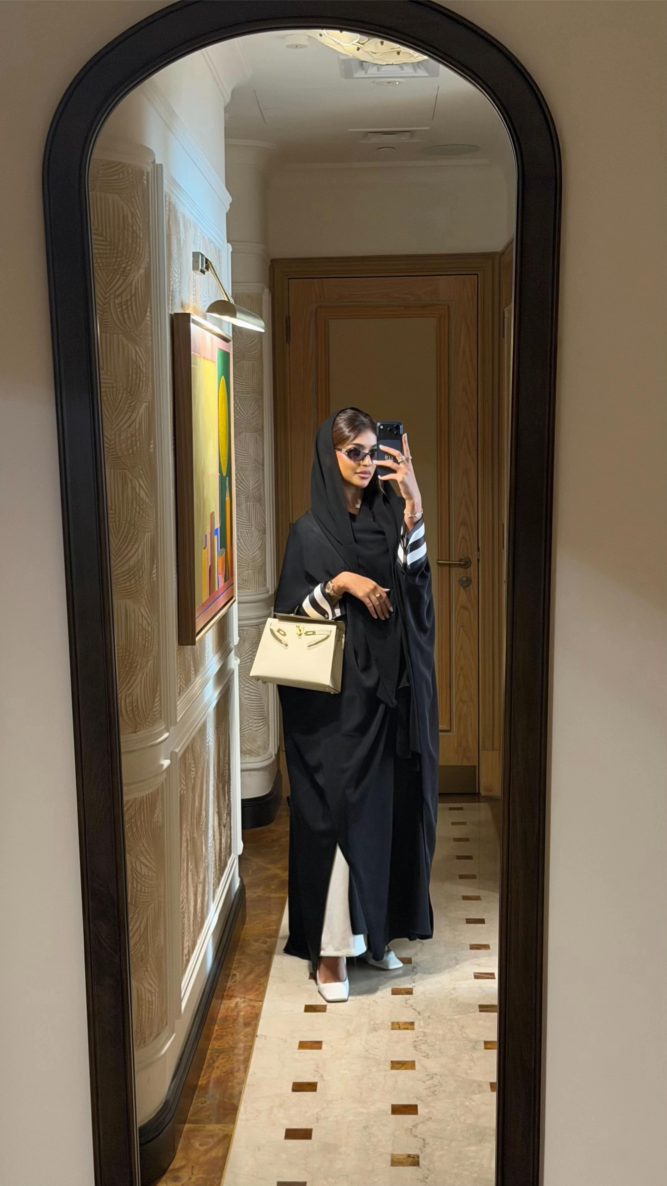 @عنود