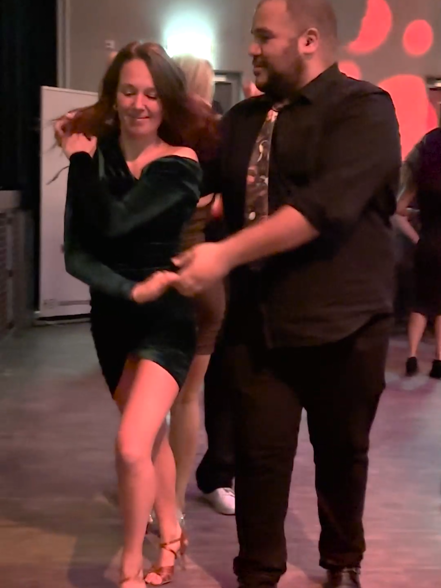 @Salsa Libre Dansschool