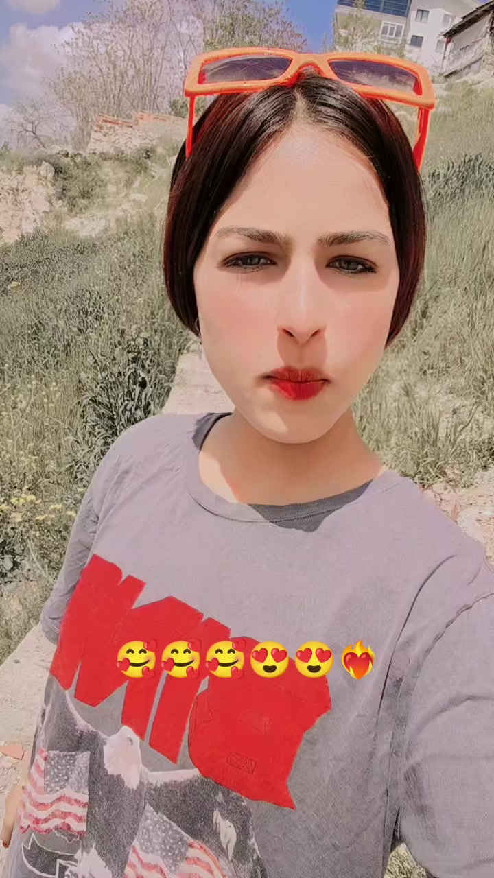 @G&uuml;l&ccedil;i&ccedil;ek🌹❤️❤️