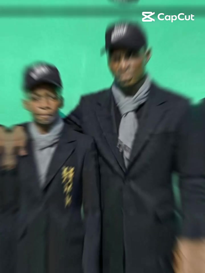 @DEE123VIBES