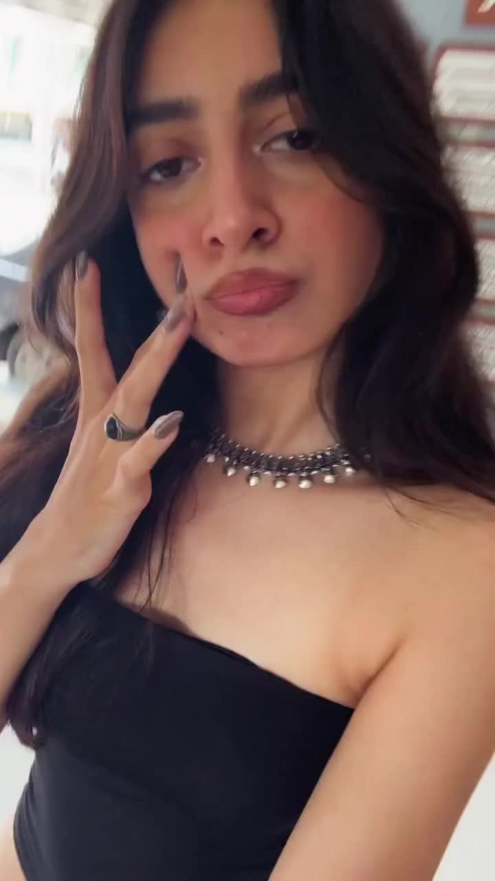@👩🏻&zwj;⚕️💃🏻🤍