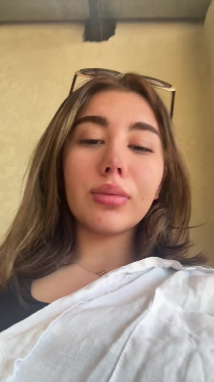 @shainashafiie