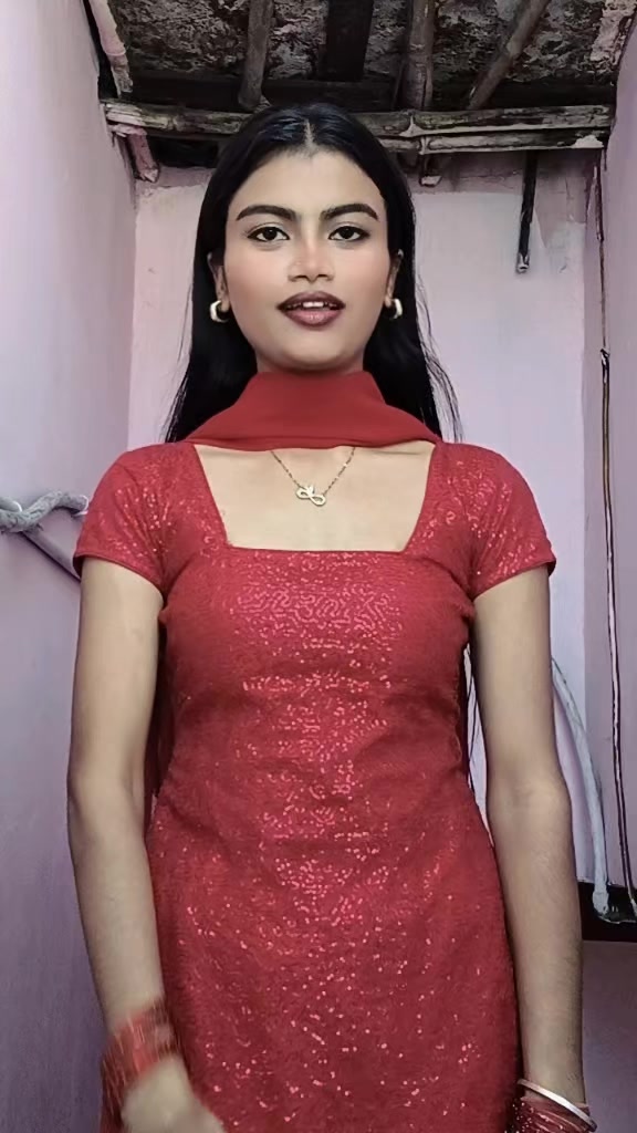 @😍Priya ❤