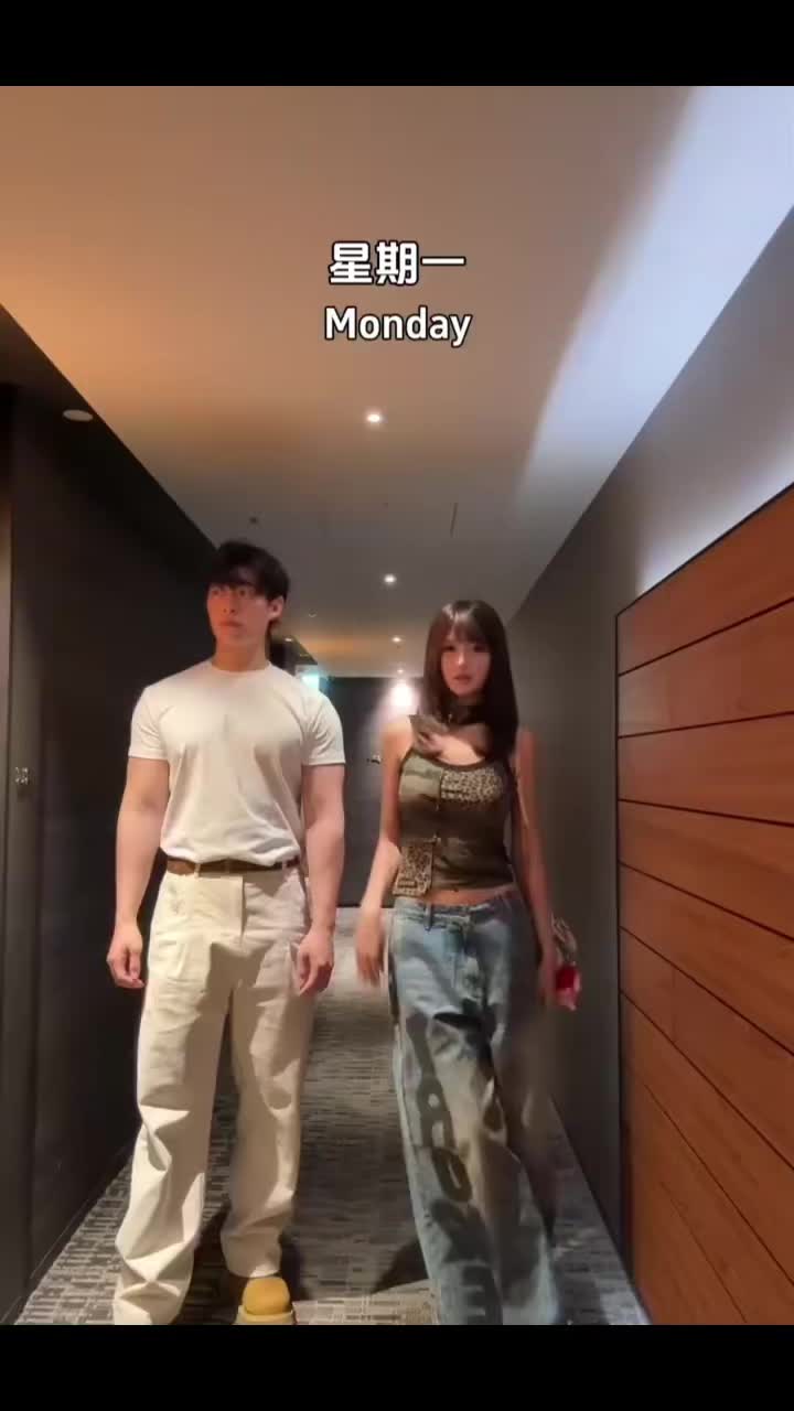 @(୨୧•͈ᴗ•͈)◞♡