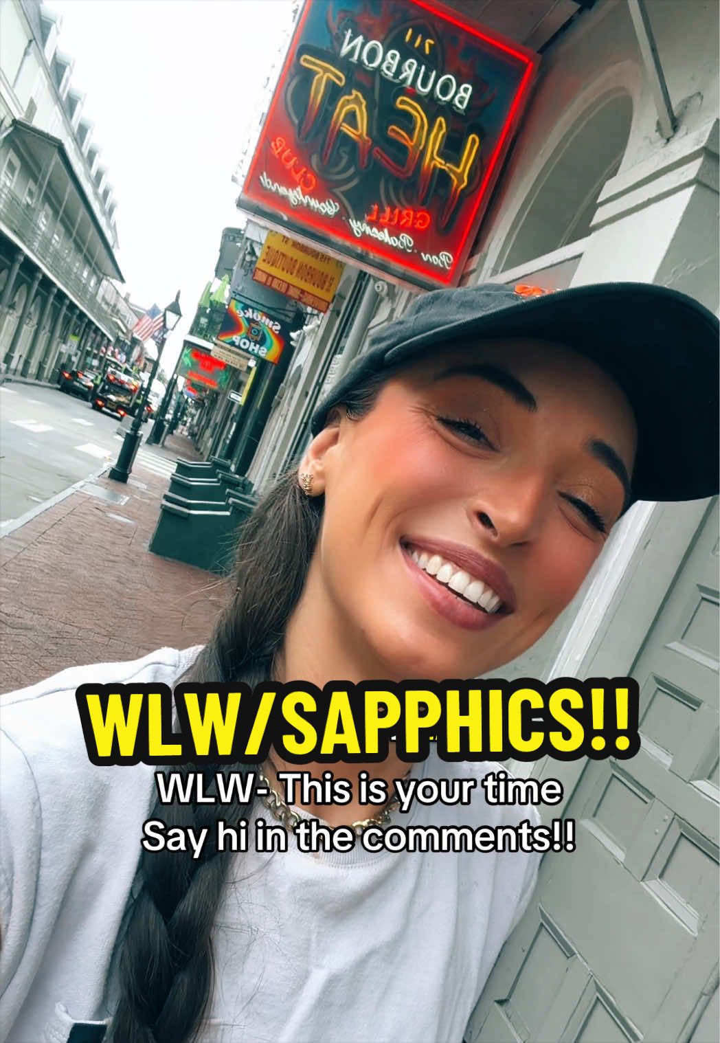 @lesbianflexx | WLW Community