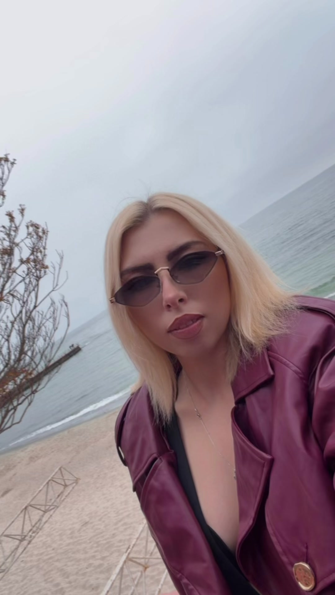 @Vikt💥riaaa