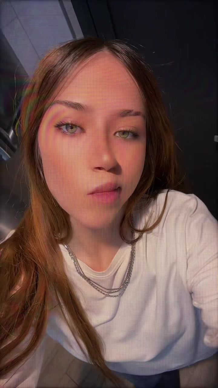 @𝓜.