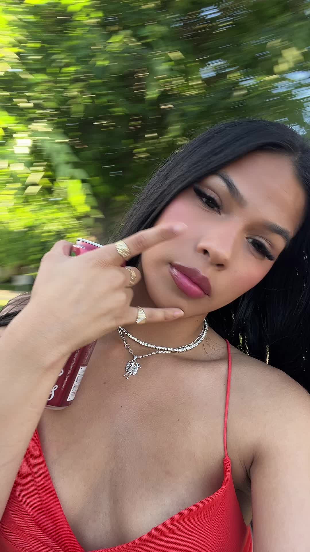 @totallynotreyna