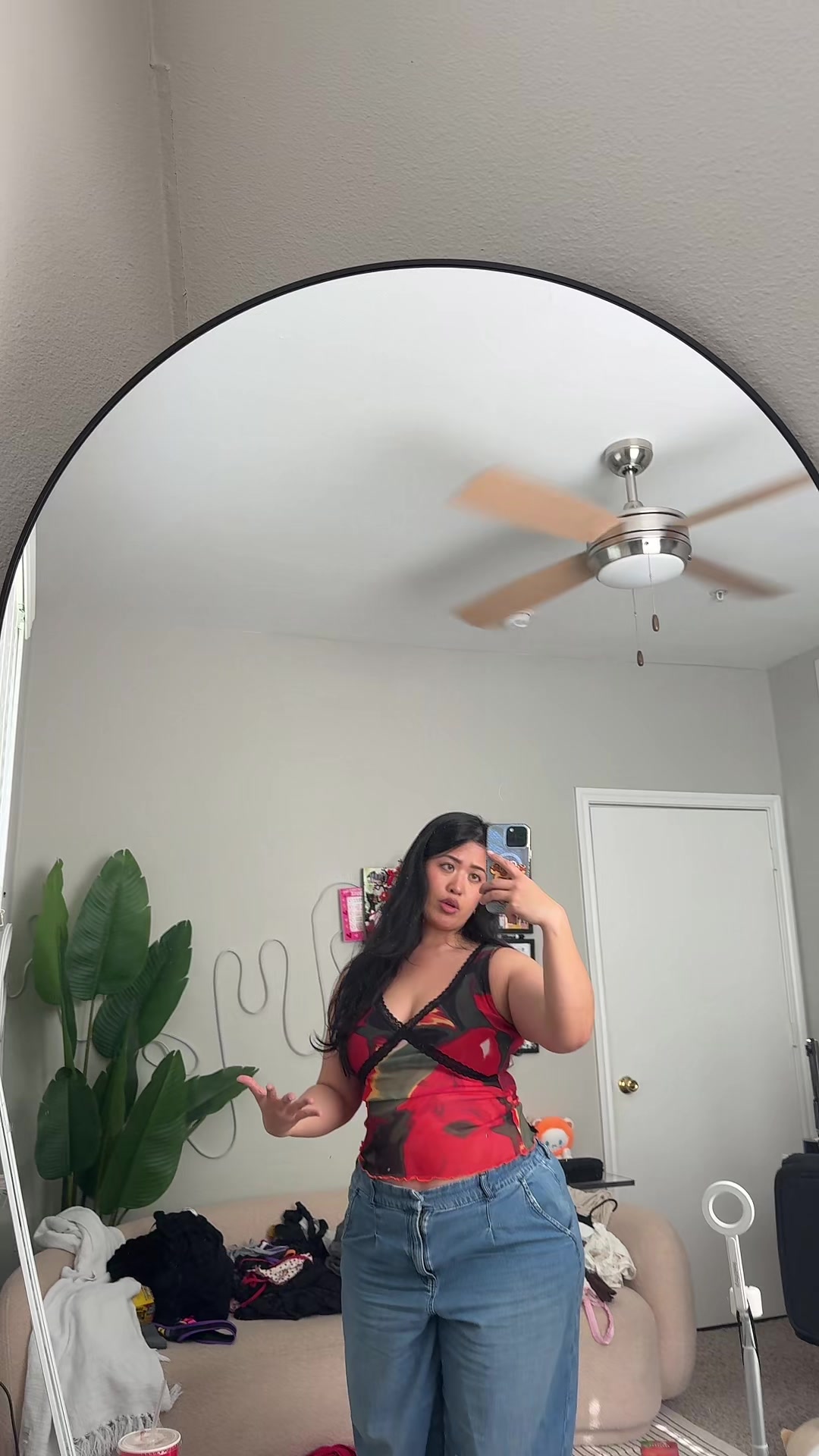 @Bella