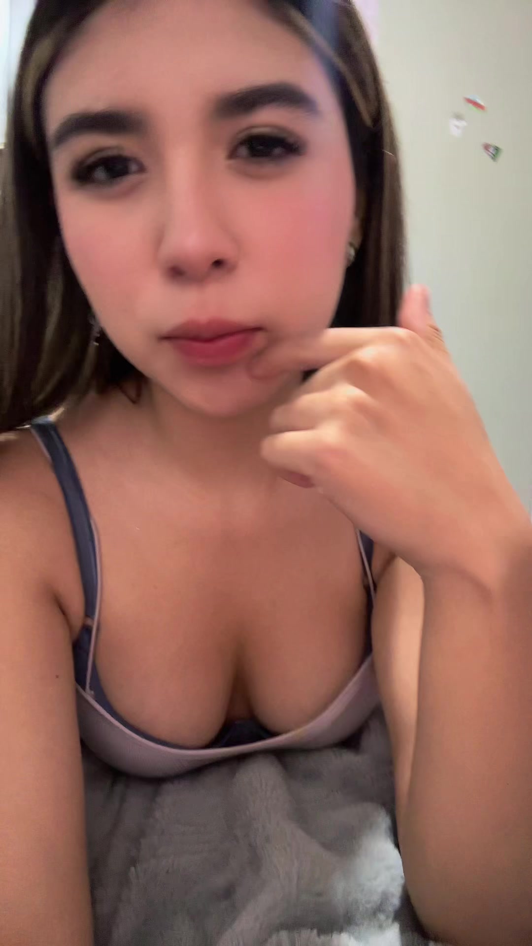 @🧟&zwj;♀️