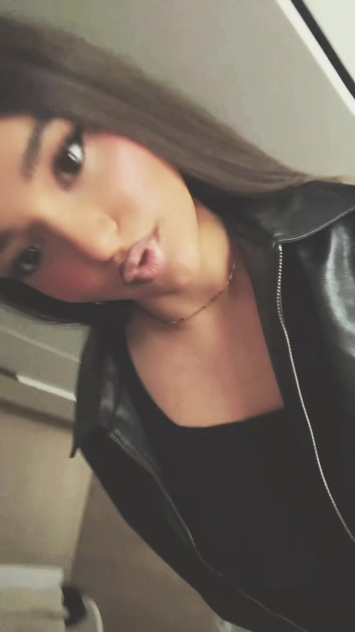 @Vjosa