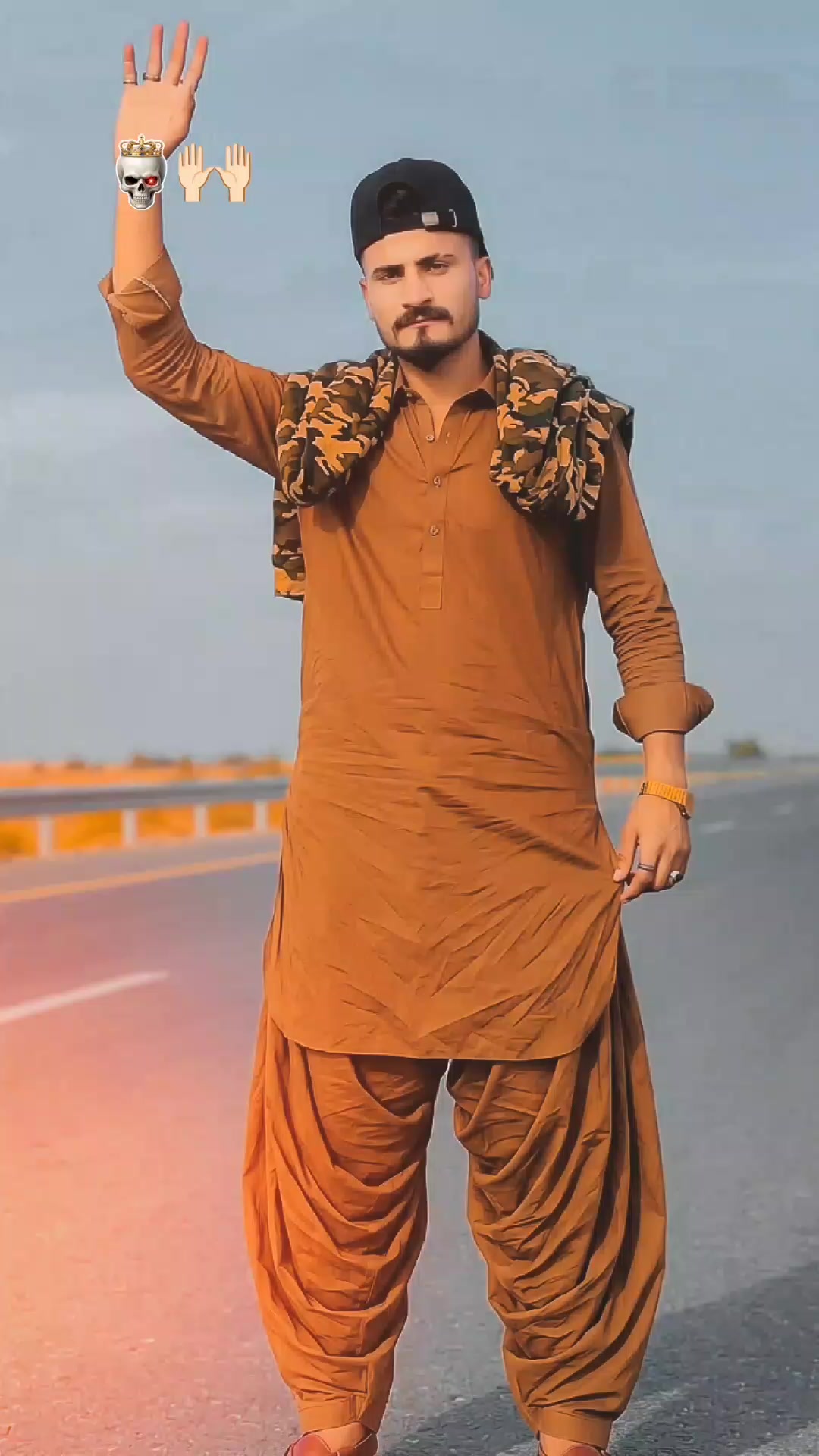 @⚡ADNAN 📷 PATHAN💫