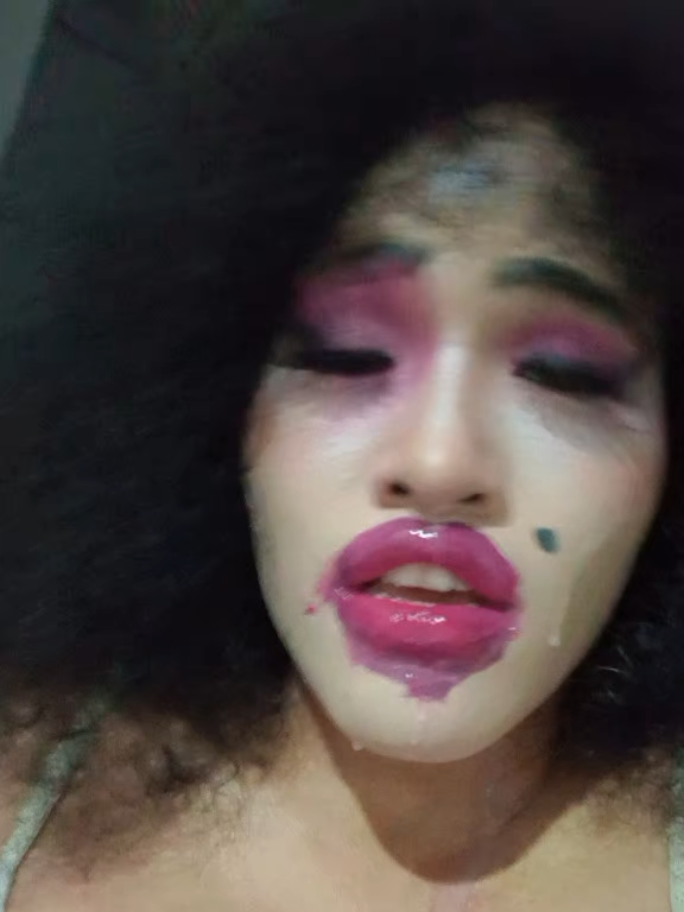 @Ebony