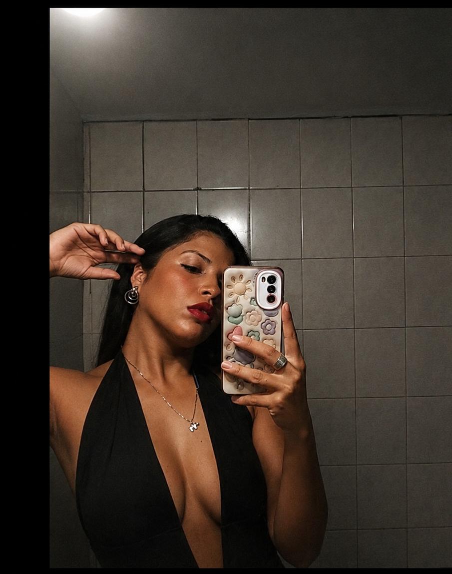 @vikiaballay