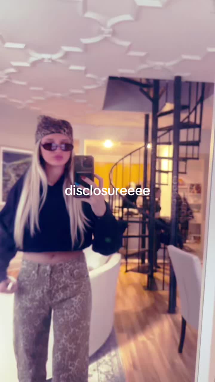 @nicole k