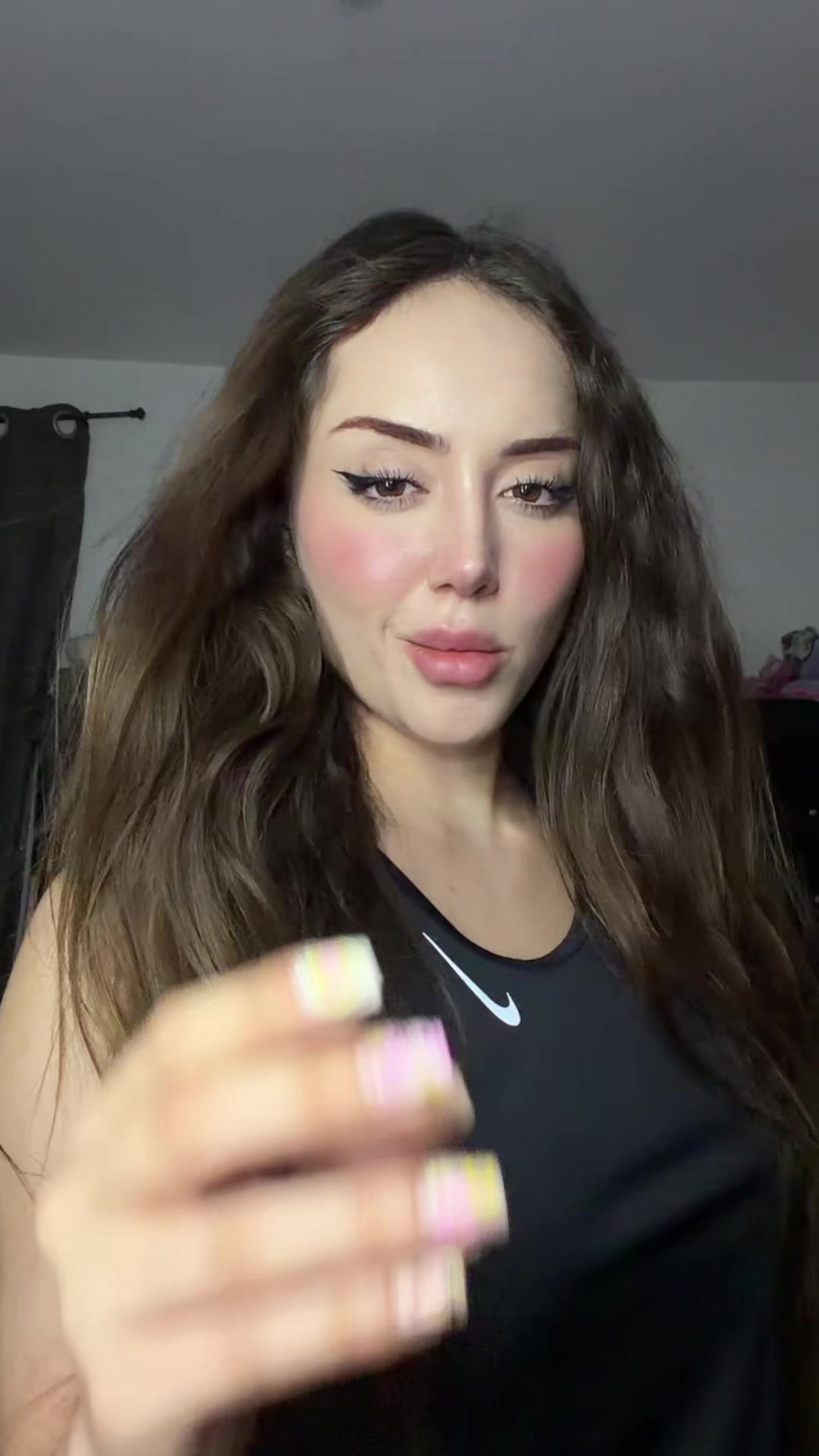 @Annajayli