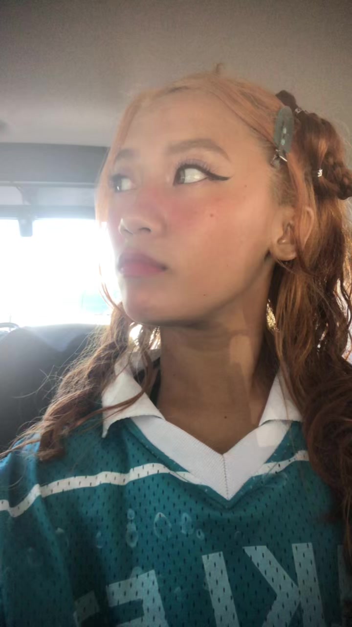 @🖤