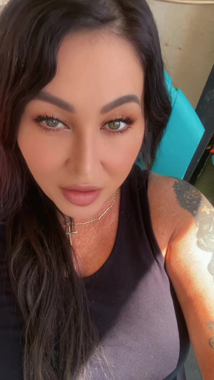 @Italiangirl🇮🇹native🇨🇦🇨🇦