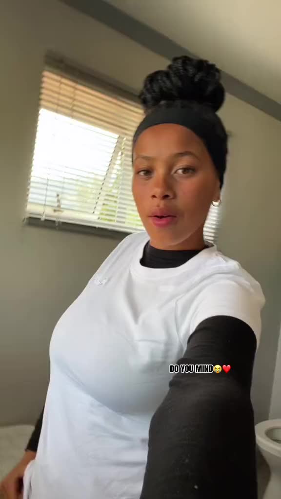 @𝓜𝓻𝓼.𝓵𝓸𝓰𝓰𝓮𝓷𝓫𝓮𝓻𝓰👅