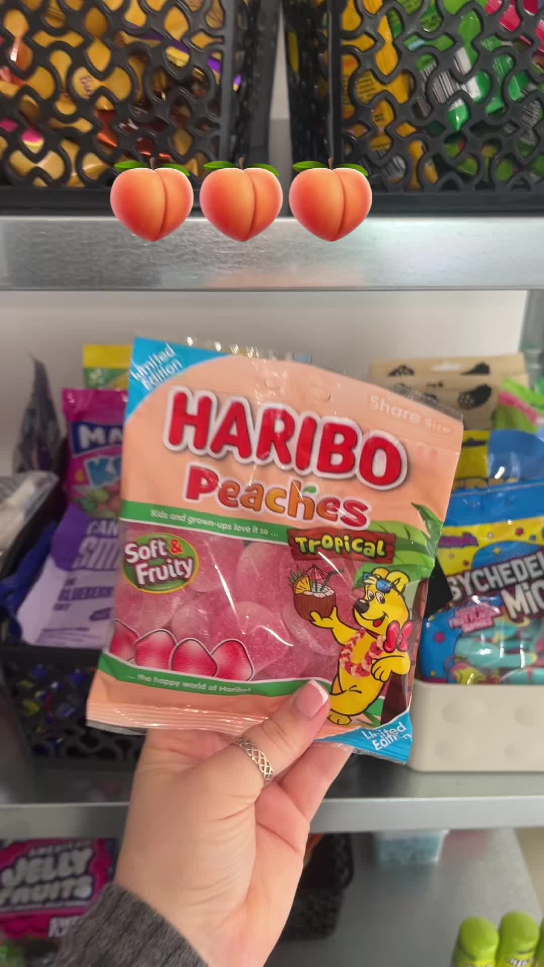 @Bellasboxesuk