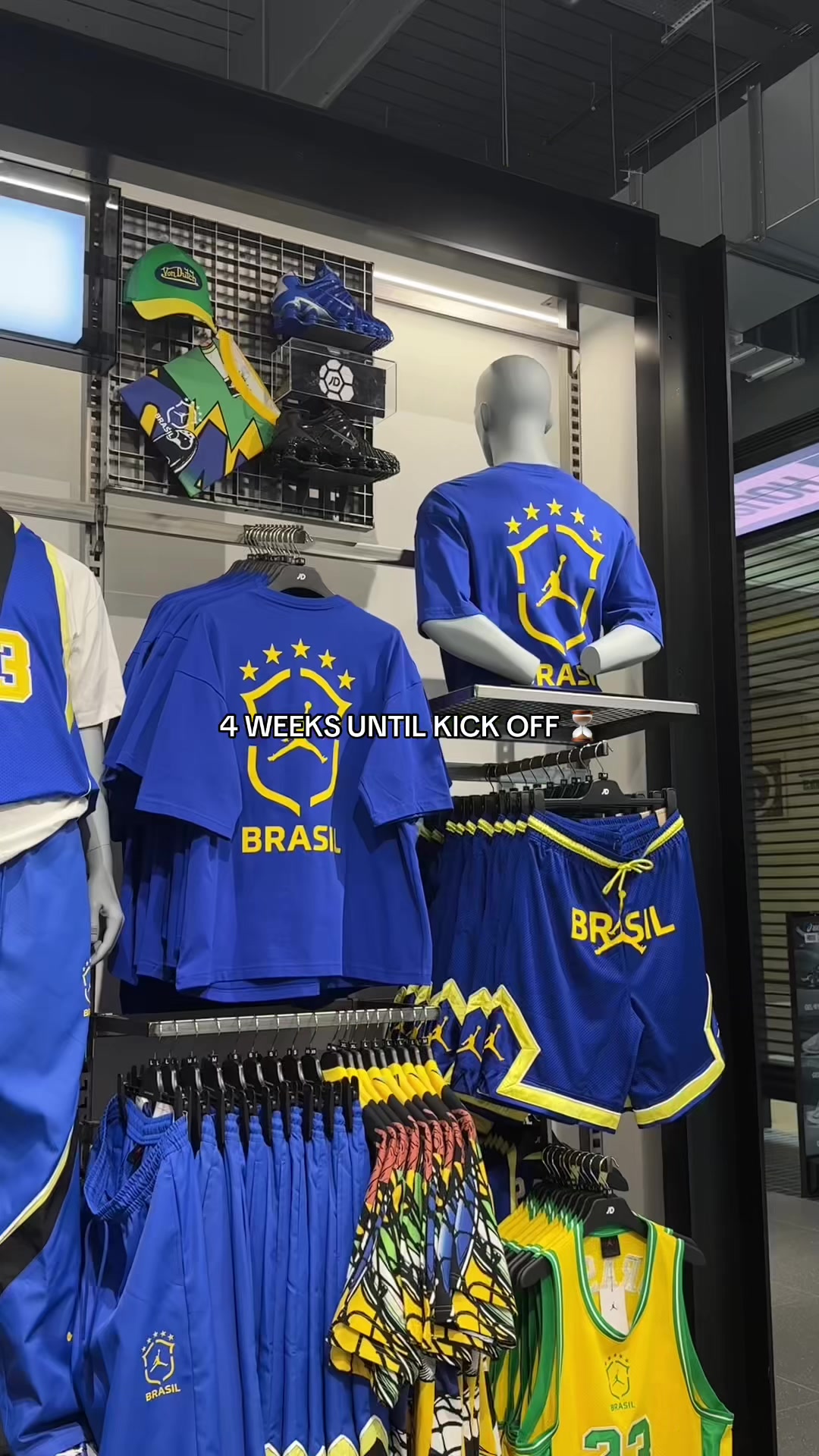 @JD Sports