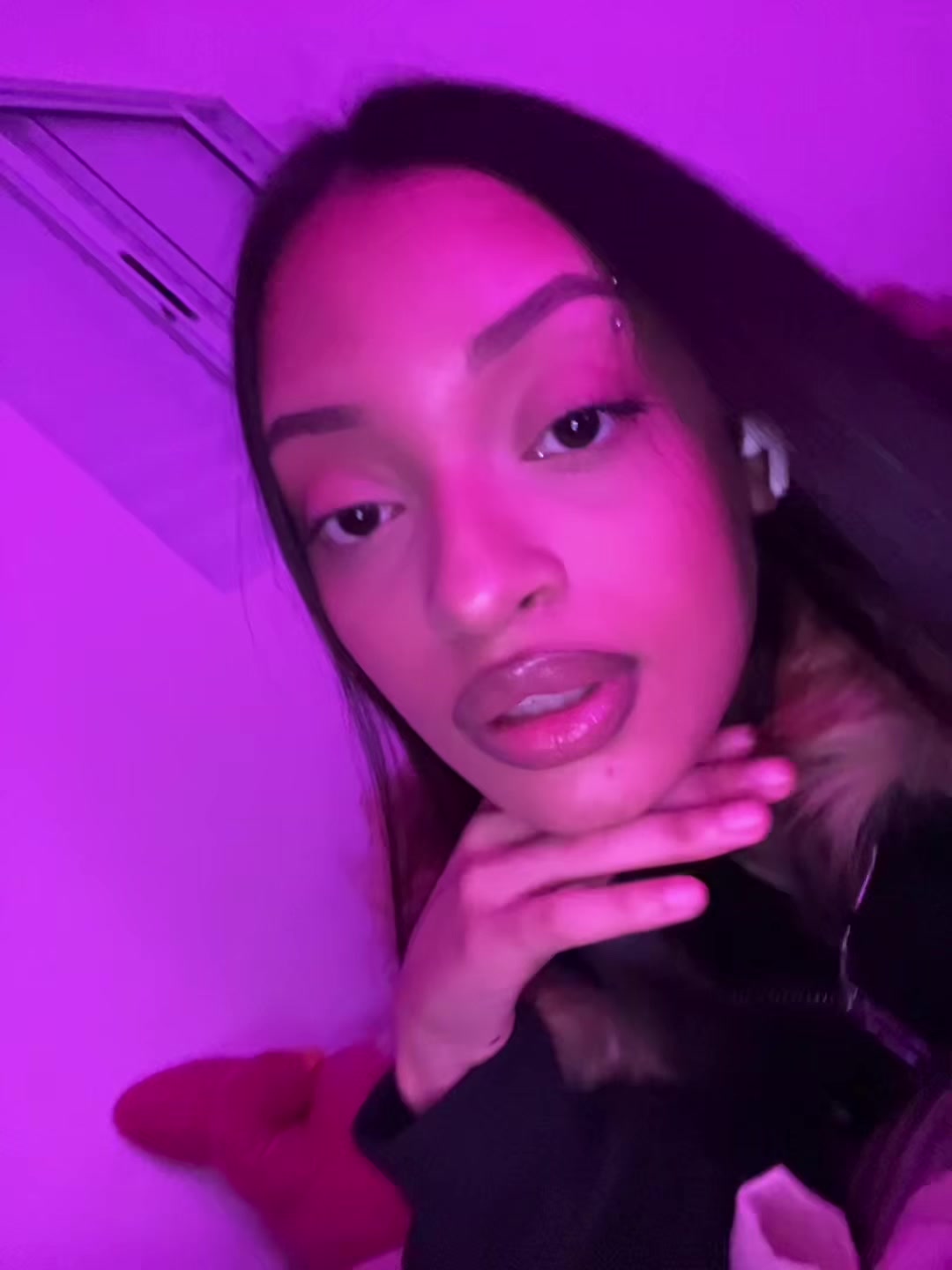 @ana.vitx