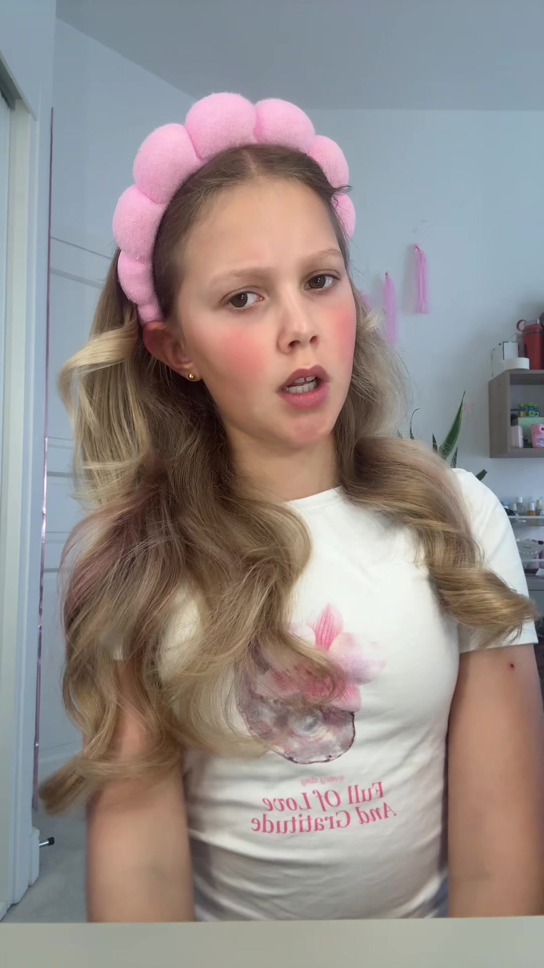 @abuziarovva_v